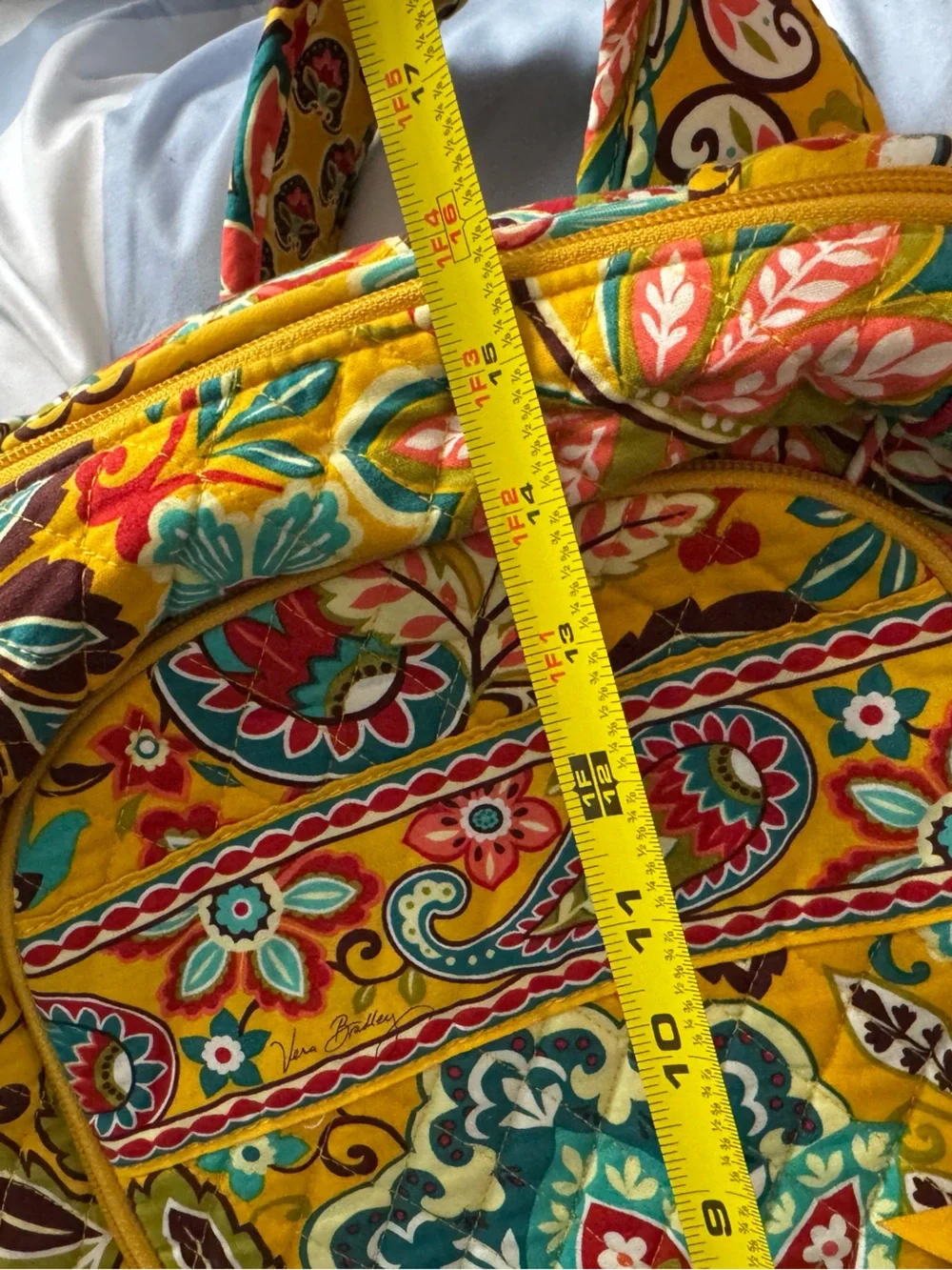Vera Bradley vibrant quilted